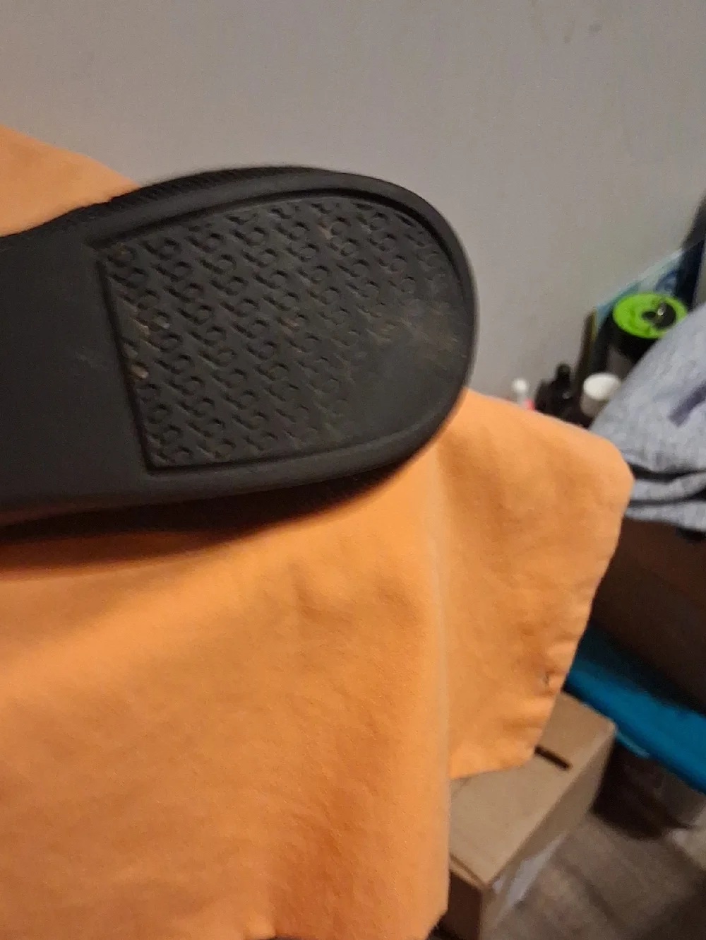 Shoes - Picture 2 of 8